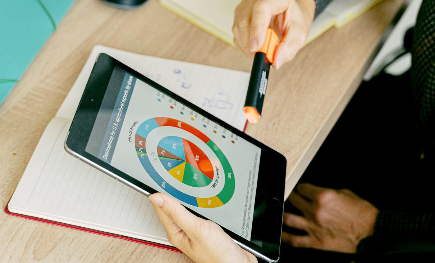 market-intelligence-industry-analysis-making-key-business-decisions-mobile